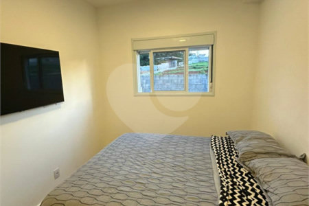 Apartamento à venda com 2 quartos, sendo 1 suíte, em Bairro do Cambará, São Roque, SP