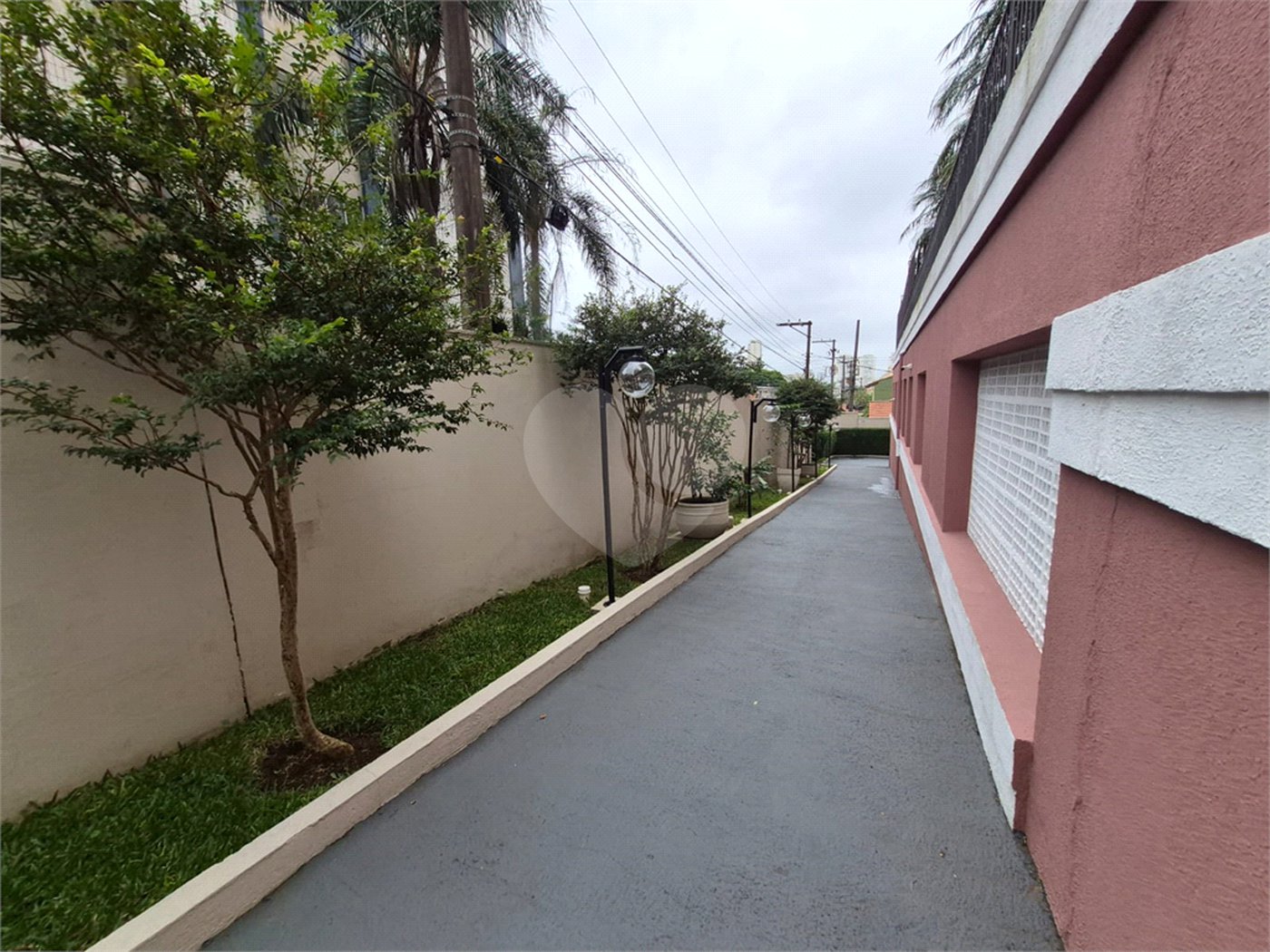 Apartamento à venda com 2 quartos em Vila Isa, São Paulo, SP