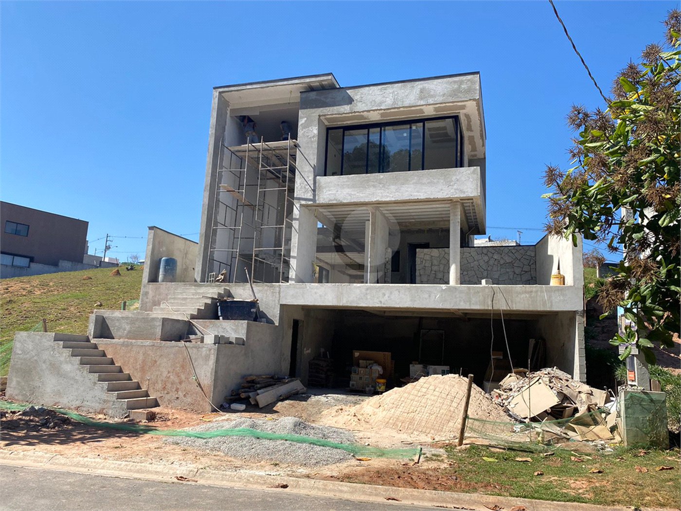 Casa à venda com 3 suítes em Residencial Granja Anita, Mogi das Cruzes, SP