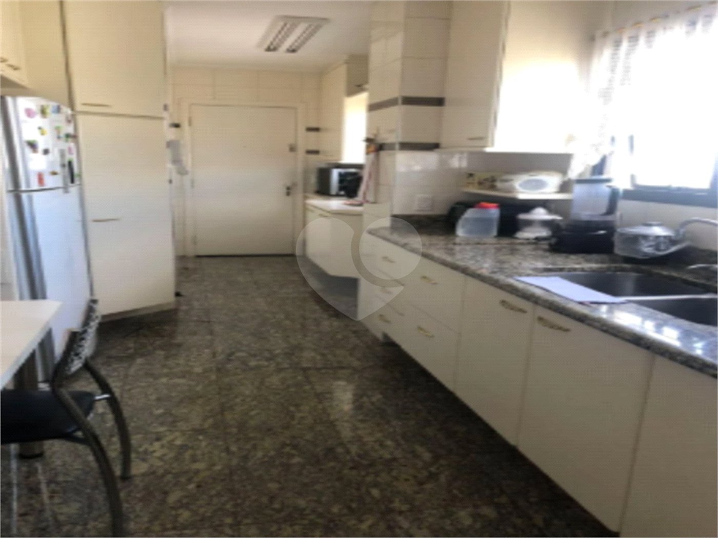 Apartamento à venda com 3 quartos, sendo 1 suíte, em Vila Regente Feijó, São Paulo, SP