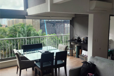Apartamento à venda com 1 suíte em Indianópolis, São Paulo, SP