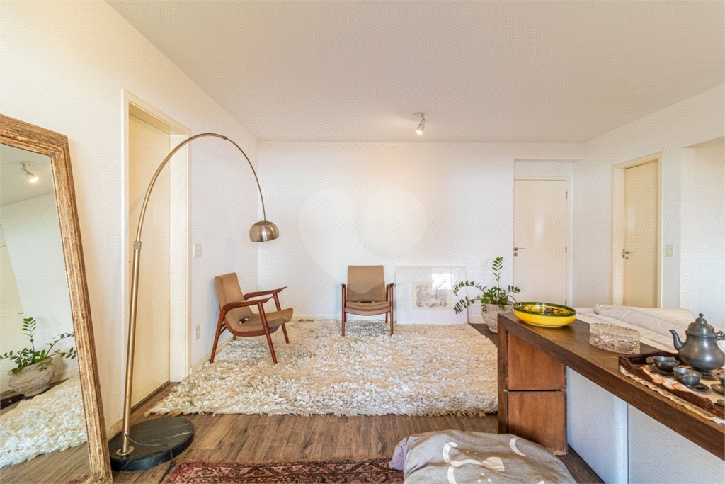 Apartamento à venda com 3 suítes em Vila Mascote, São Paulo, SP
