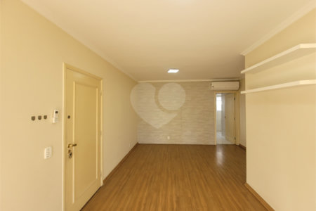 Apartamento à venda com 3 quartos, sendo 1 suíte, em Parque Campolim, Sorocaba, SP