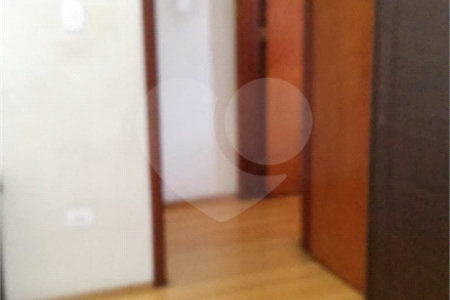 Sobrado à venda com 4 suítes em Vila Carrão, São Paulo, SP