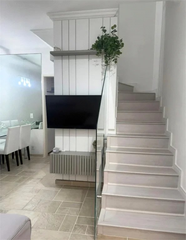 Casa à venda com 3 quartos, sendo 1 suíte, no condomínio Villas de São Francisco, São Paulo - SP