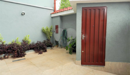 Sobrado à venda com 4 quartos, sendo 3 suítes,  em Jardim Paulistano, Ribeirão Preto, SP