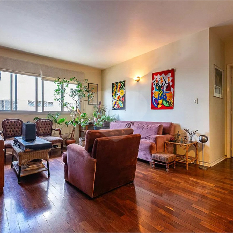 Apartamento à venda com 3 quartos, sendo 1 suíte, em Sumaré, São Paulo, SP
