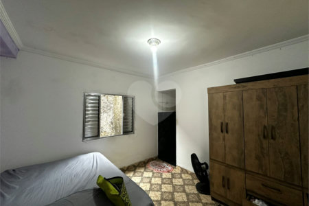 Casa à venda com 3 quartos, sendo 1 suíte, em Jardim Nova Poá, Poá, SP