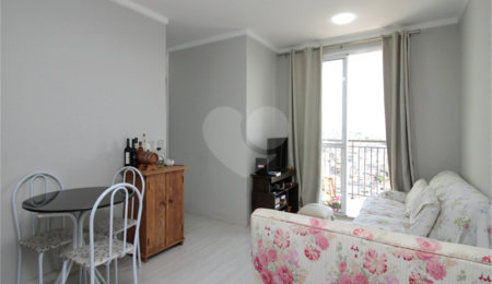 Apartamento à venda com 3 quartos, sendo 1 suíte,  em Jardim Brasil (zona Norte), São Paulo, SP