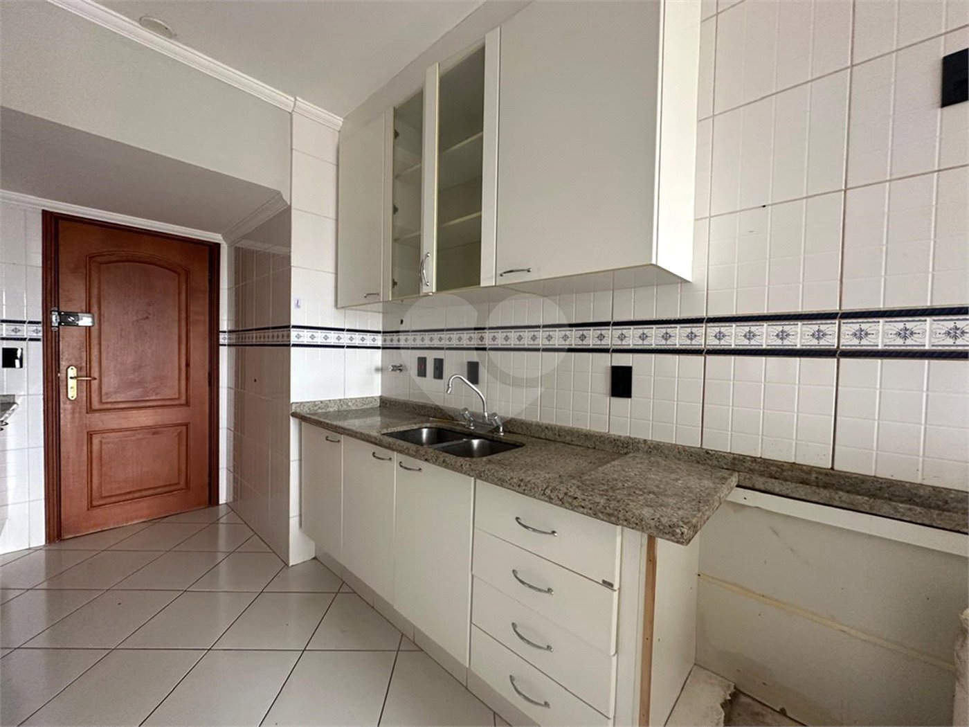 Apartamento 4 suítes Central Park Club