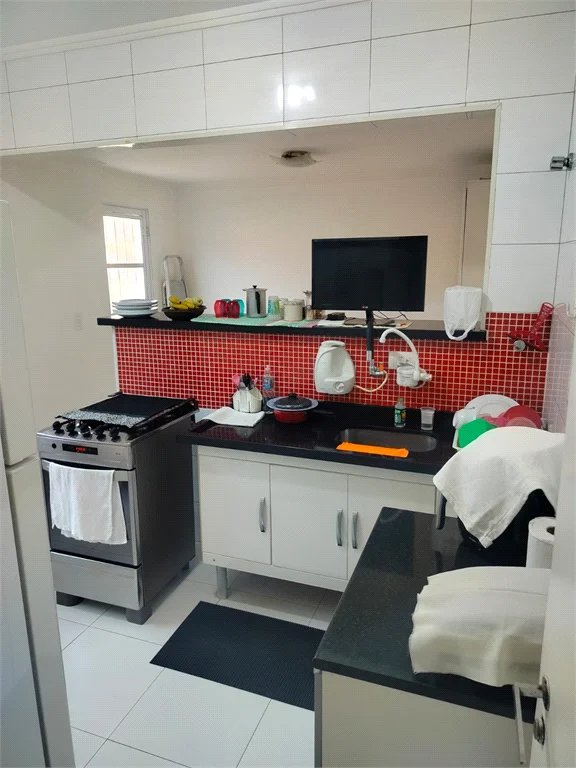 Sobrado à venda com 2 quartos em Jardim Santa Rosa, Taboão da Serra, SP
