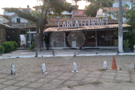 Casa à venda com 3 quartos em Ossos, Armação dos Búzios, RJ