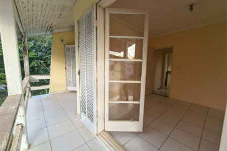 Casa à venda com 3 quartos, sendo 1 suíte, no Centro, Araçoiaba da Serra, SP
