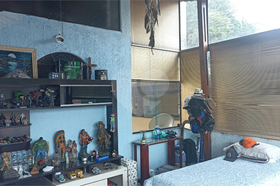 Casa à venda com 4 quartos, sendo 1 suíte, em Vila Guilherme, São Paulo, SP