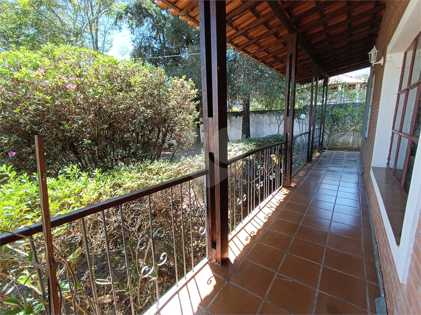 Casa para alugar com 3 quartos, sendo 1 suíte,  em Esplanada Mendes Moraes, São Roque, SP