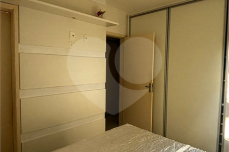 Apartamento à venda com 3 quartos, sendo 1 suíte,  em Socorro, Mogi das Cruzes, SP