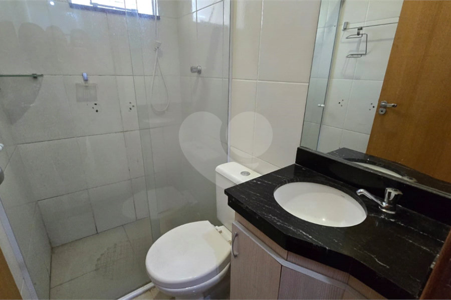 Sobrado à venda com 3 quartos, sendo 1 suíte, em Vila Clarice, São Paulo, SP
