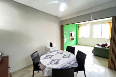Apartamento de 1 Dormitório na Quadra da Praia das Pitangueiras – Localização Privilegiada!