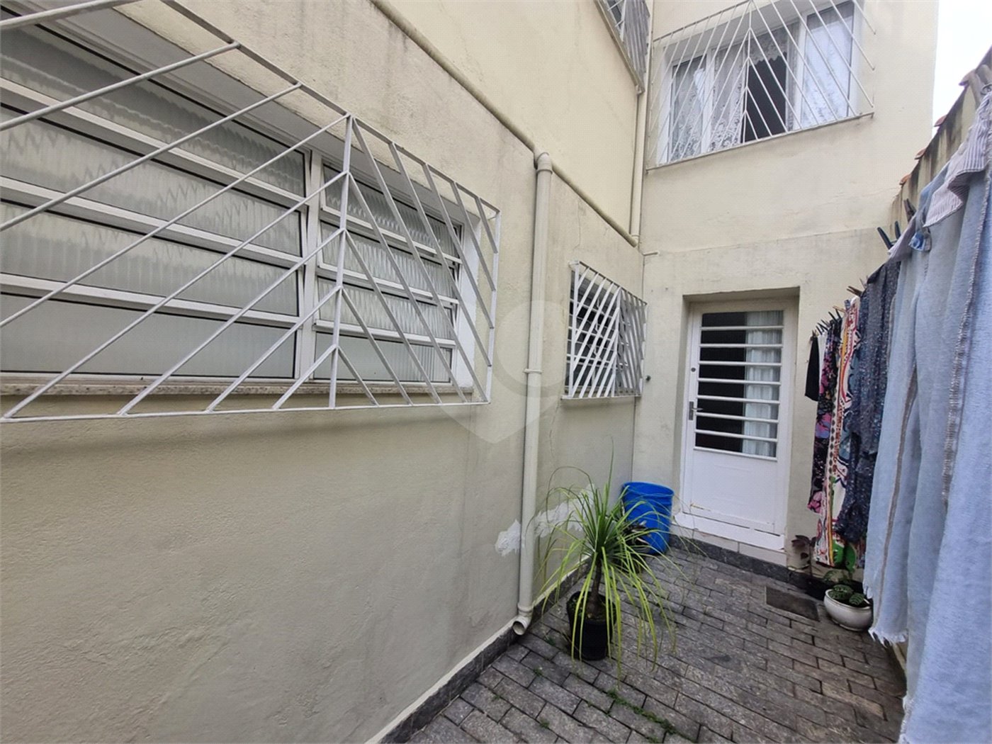 Casa à venda com 4 quartos, sendo 1 suíte,  em Vila Clementino, São Paulo, SP