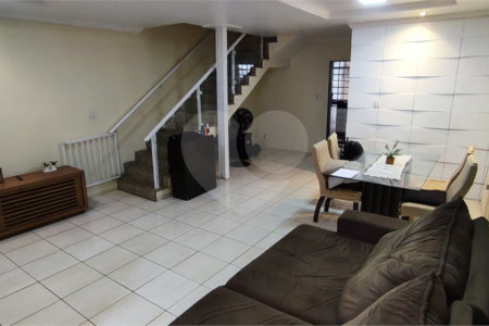 Casa à venda com 3 quartos, sendo 1 suíte, em Campo Grande, Rio de Janeiro, RJ