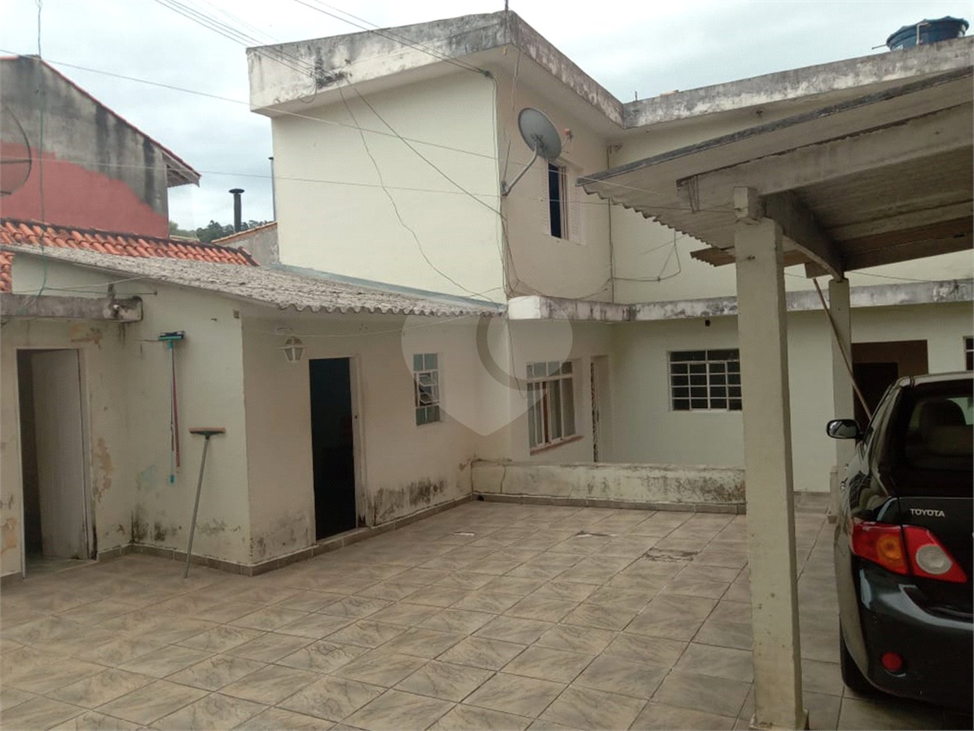 Casa à venda com 4 quartos, sendo 1 suíte, no Centro, Mairiporã, SP