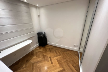 Apartamento à venda com 3 suítes em Jardim Arpoador, São Paulo, SP