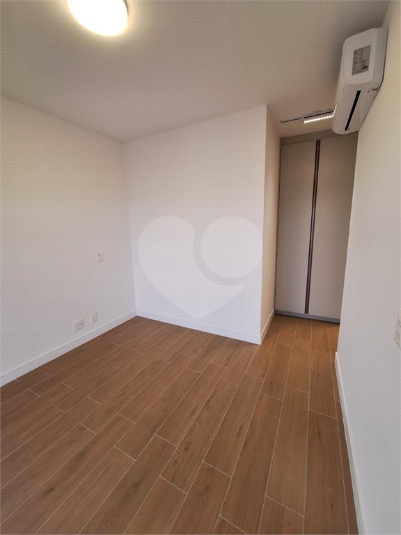 Apartamento à venda com 3 suítes em Sumarezinho, São Paulo, SP