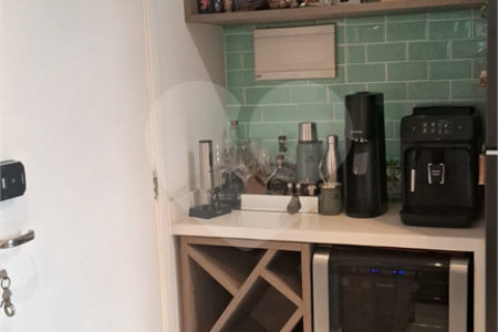 Apartamento à venda com 3 quartos, sendo 1 suíte, em Água Branca, São Paulo, SP