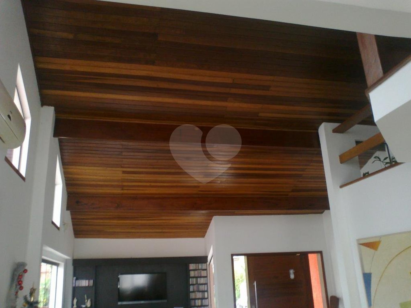 Sobrado à venda com 5 suítes em Enseada, Bertioga, SP