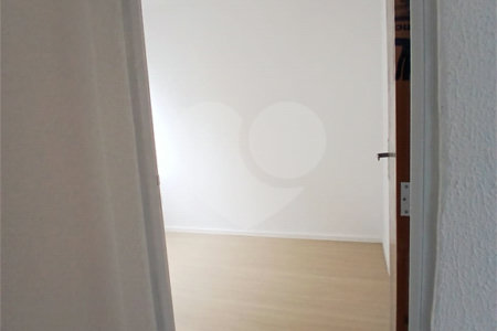 Apartamento para alugar com 2 quartos em Santa Cruz, Rio de Janeiro, RJ