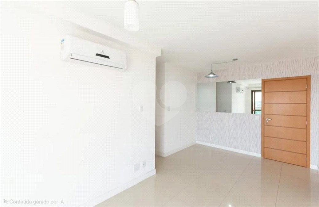 Apartamento à venda com 2 quartos, sendo 1 suíte,  em Rio Comprido, Rio de Janeiro, RJ