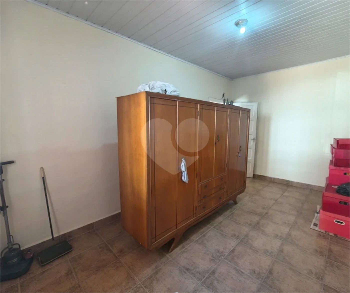 Excelente oportunidade de casa térrea com preço de ocasião