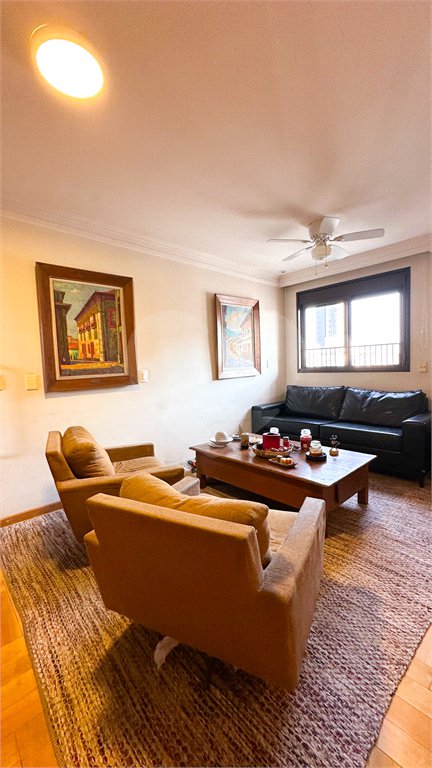 Apartamento à venda com 3 quartos, sendo 2 suítes, em Morumbi, São Paulo, SP