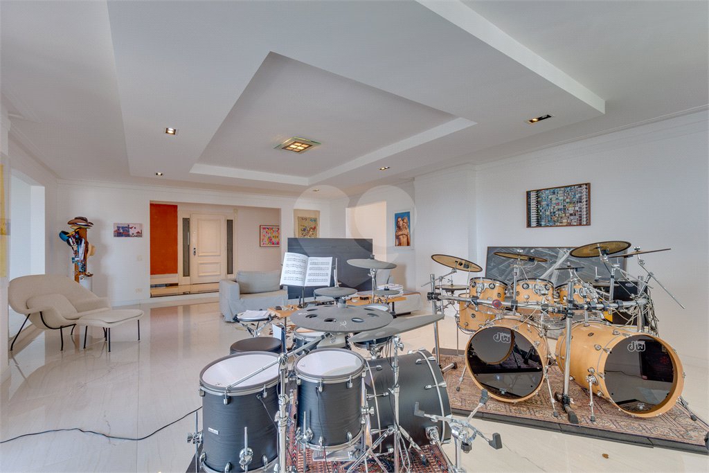 Apartamento à venda com 4 suítes em Alto da Boa Vista, São Paulo, SP