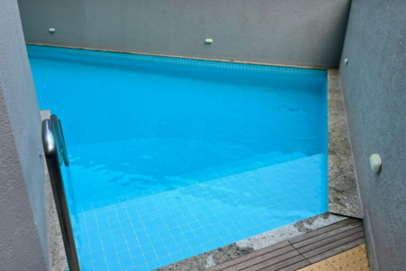 Cobertura com 3 dormitórios à venda, 270 m² por R$ 2.890.000,00 - Barra Funda - Guarujá/SP