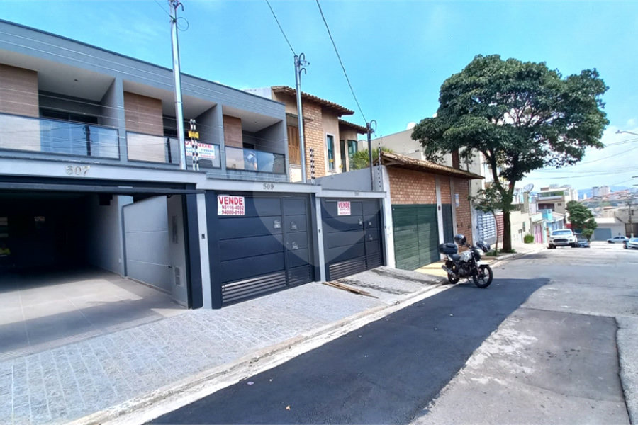 Sobrado à venda com 3 suítes em Vila Guilherme, São Paulo, SP