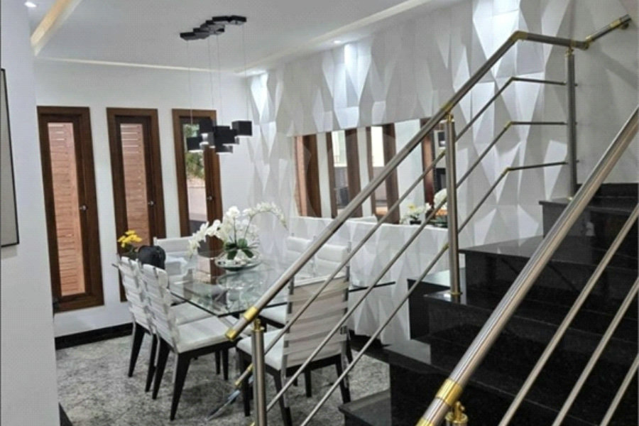 Casa à venda com 4 quartos, sendo 2 suítes, no condomínio Bosque dos Pássaros, São Paulo - SP