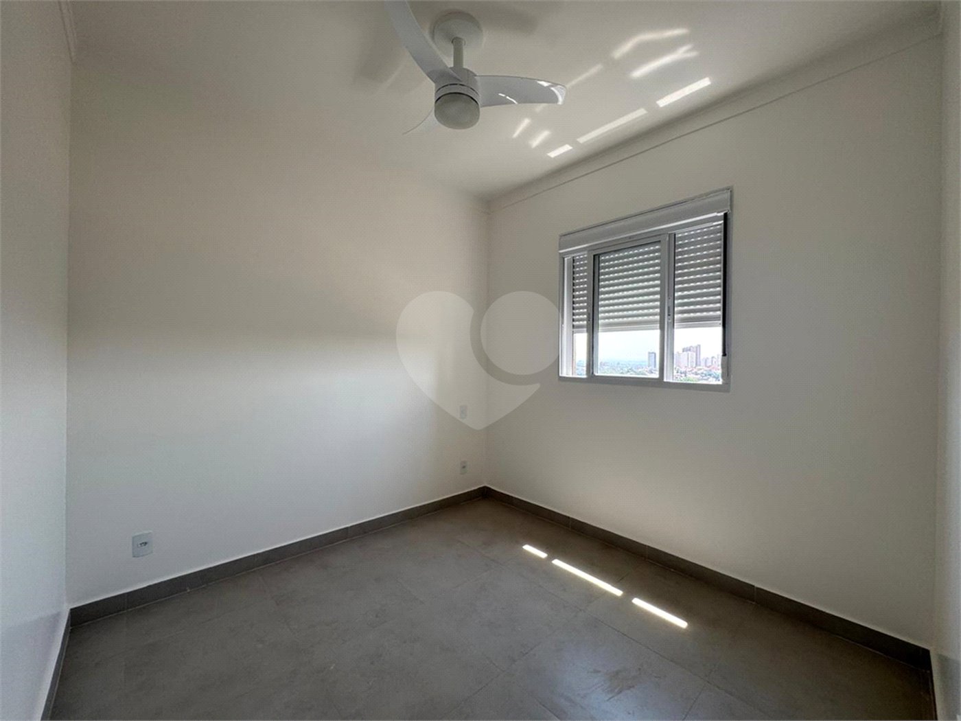 Apartamento à venda ou para alugar com 2 quartos, sendo 1 suíte, em Jardim Sumaré, Ribeirão Preto, SP