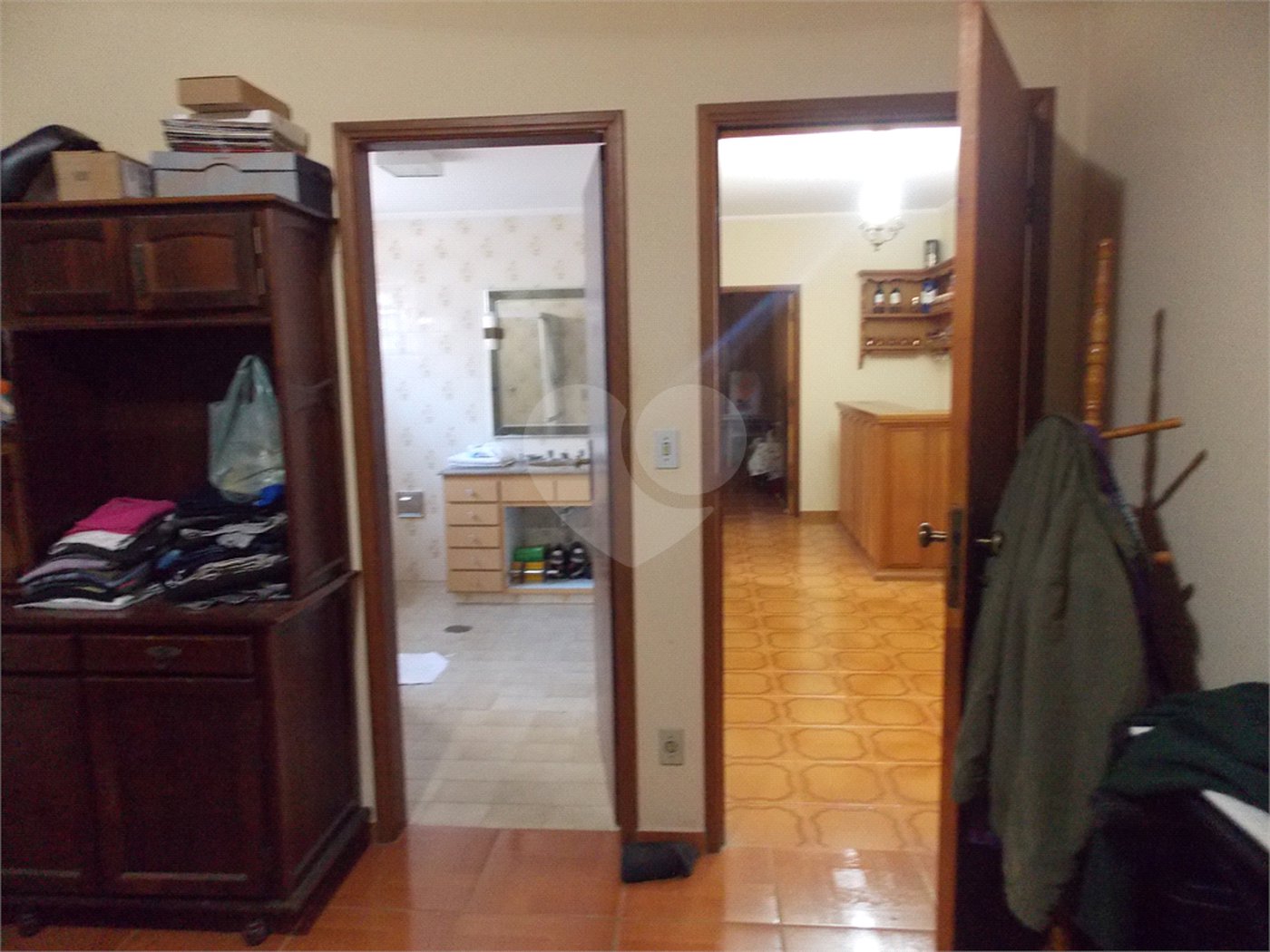 Casa à venda ou para alugar com 5 quartos, sendo 3 suítes,  no Centro, Atibaia, SP