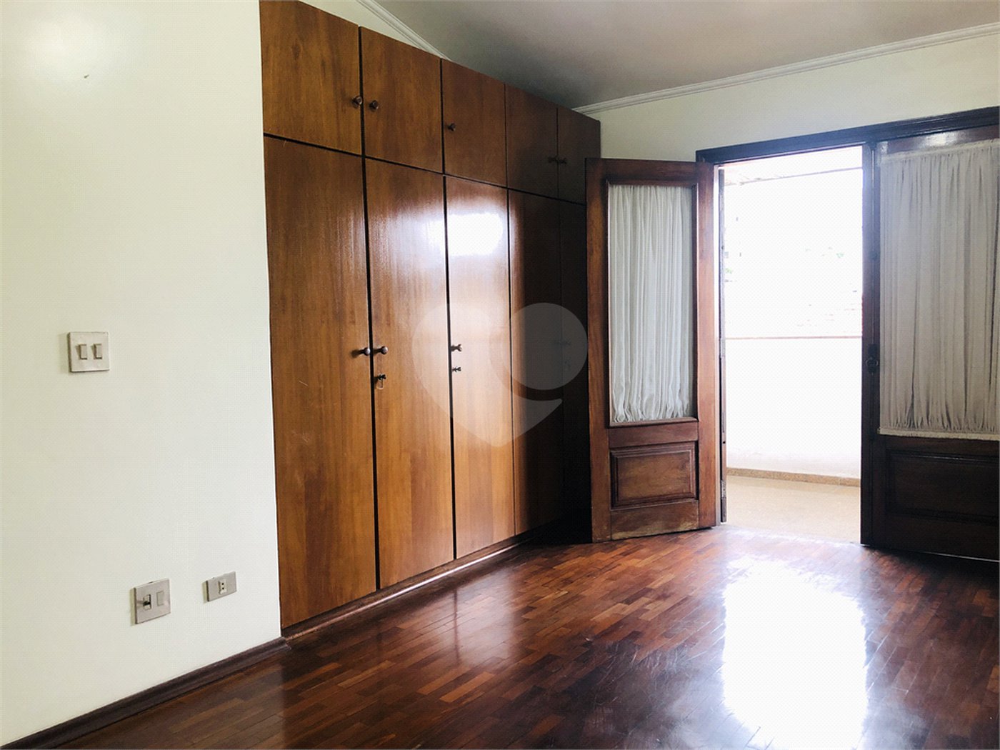 Sobrado à venda com 4 quartos, sendo 1 suíte, em Santana, São Paulo, SP