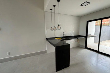 Casa à venda com 2 quartos, sendo 1 suíte, em Jardim Taquaral, Salto, SP