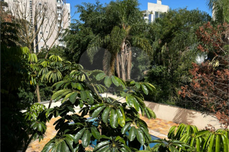 Apartamento à venda com 4 quartos em Vila Andrade, São Paulo, SP