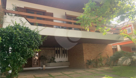 Casa à venda com 3 quartos, sendo 2 suítes,  no condomínio Village Davignon, Sorocaba - SP