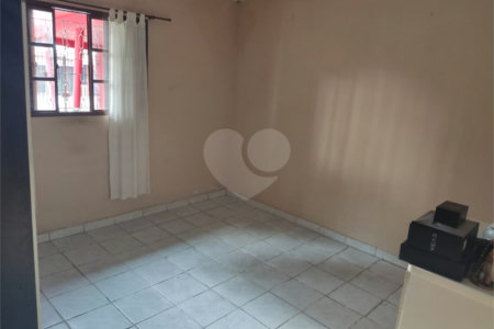 Casa à venda com 3 quartos em Vila Morse, São Paulo, SP