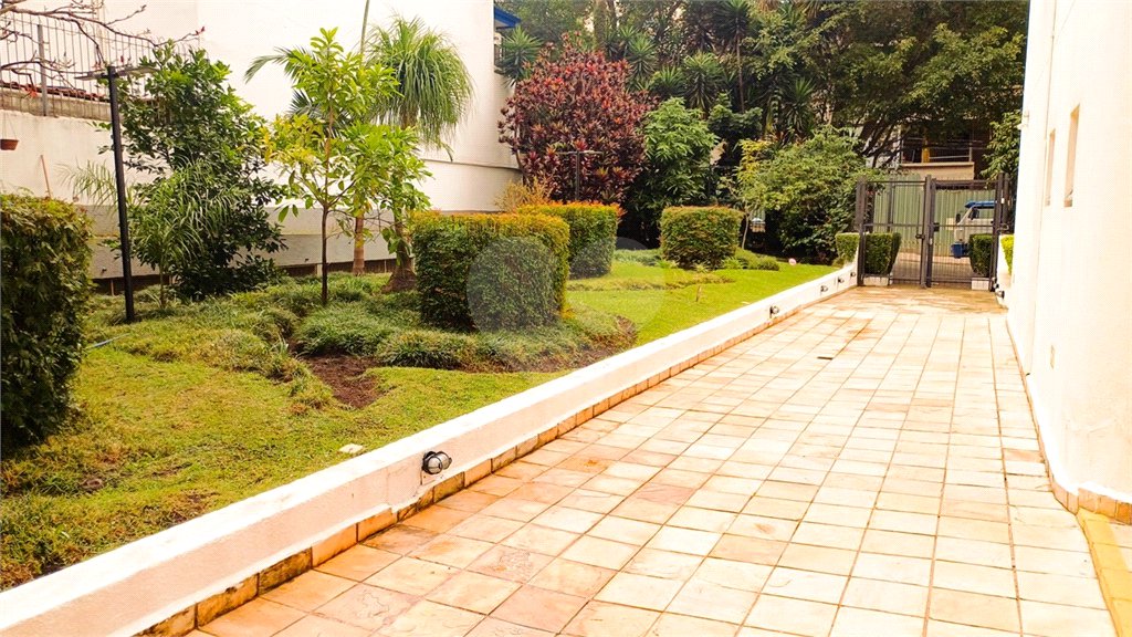 Apartamento à venda com 2 suítes em Moema, São Paulo, SP