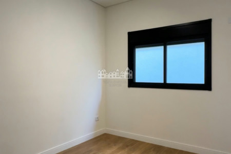 Casa térrea à venda com 3 suítes, em Nova Gardênia, Atibaia - SP