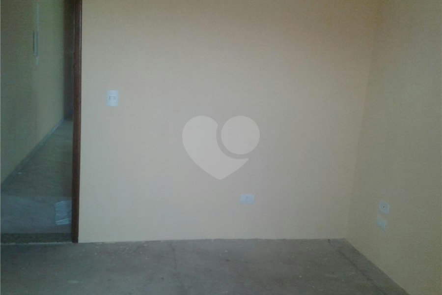 Sobrado à venda com 3 quartos, sendo 1 suíte, em Jardim Santa Mônica, São Paulo, SP