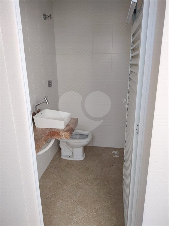 Casa para alugar com 3 quartos, sendo 1 suíte, no condomínio Reserva da Mata, Vinhedo - SP