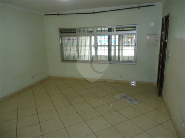Sobrado à venda com 3 quartos em Jardim Peri, São Paulo, SP