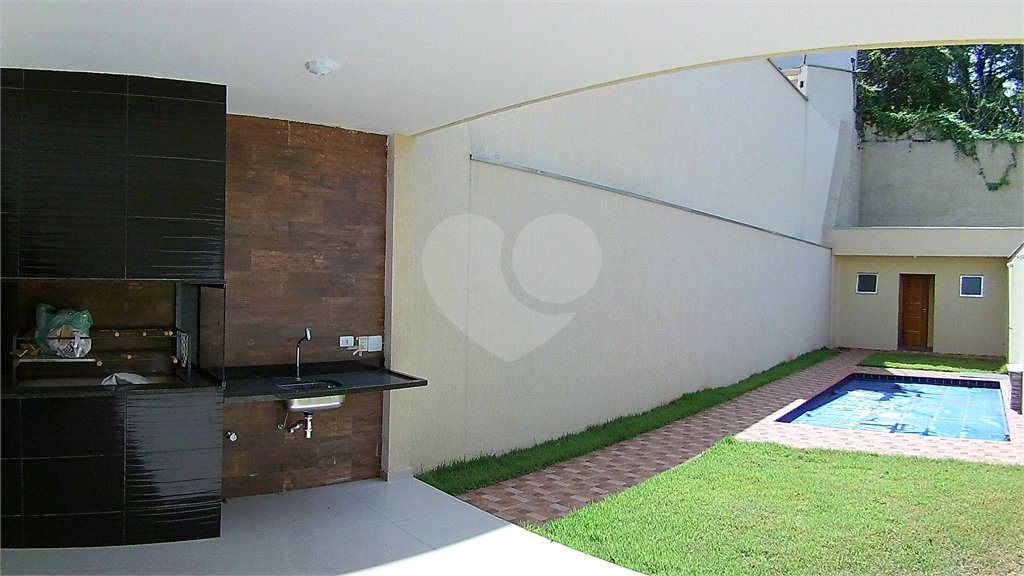 Casa para alugar com 4 suítes no condomínio Milenium, São Paulo - SP
